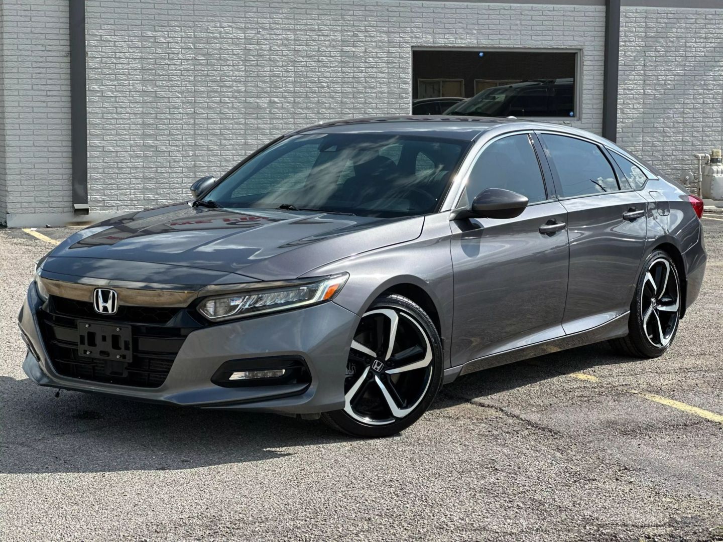 2018 Honda Accord - Image 2