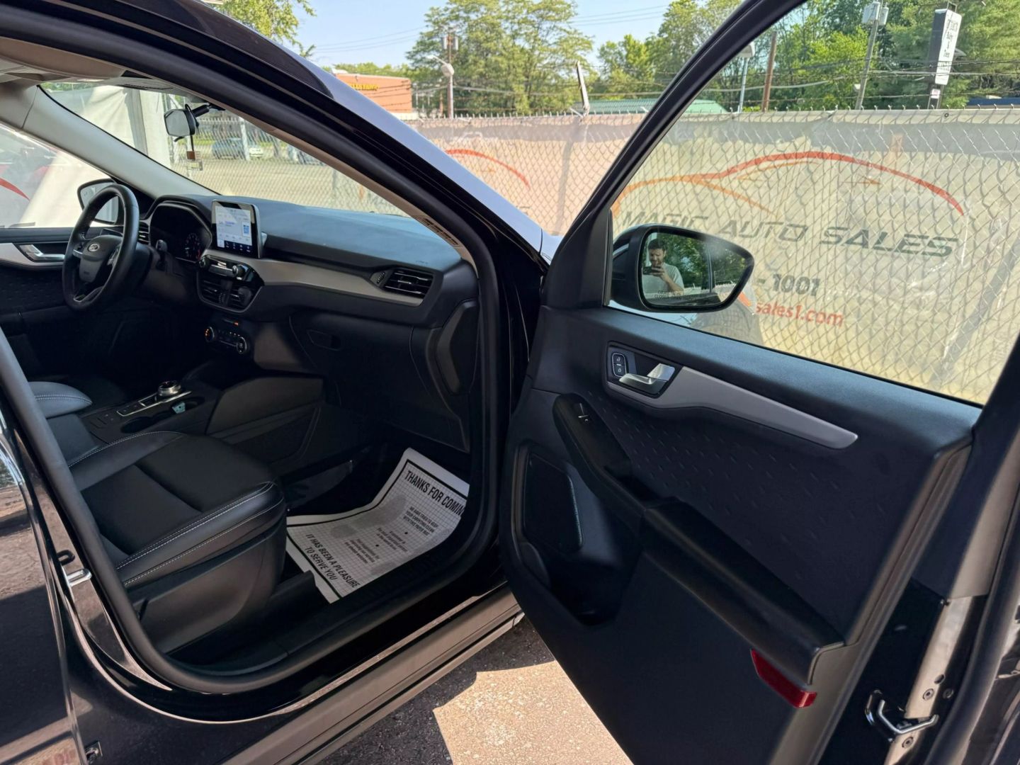 2020 Ford Escape - Image 24