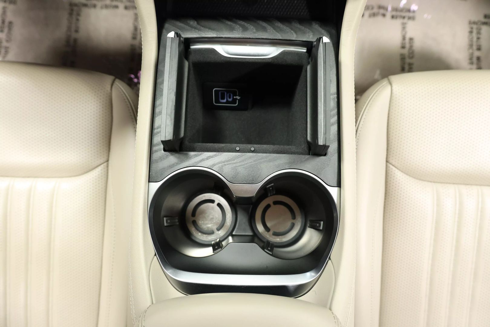 2023 Maserati Grecale - Image 44