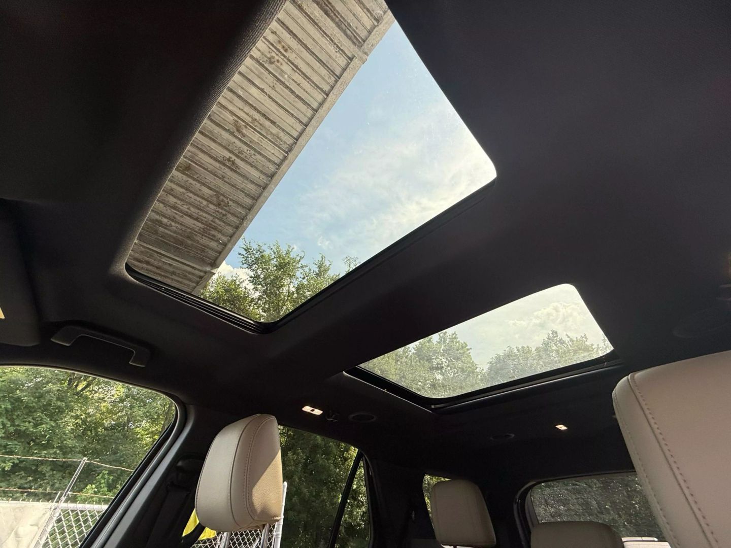 2018 Ford Explorer - Image 41