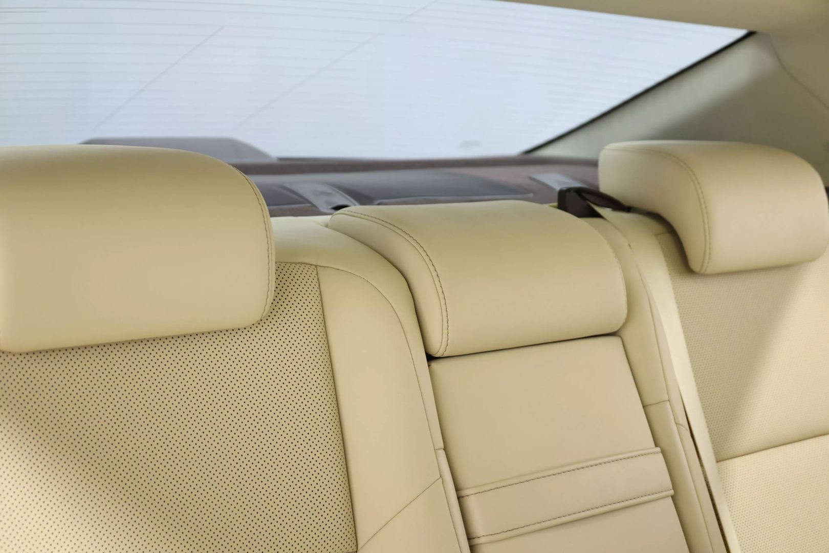 2016 Lexus Es - Image 75