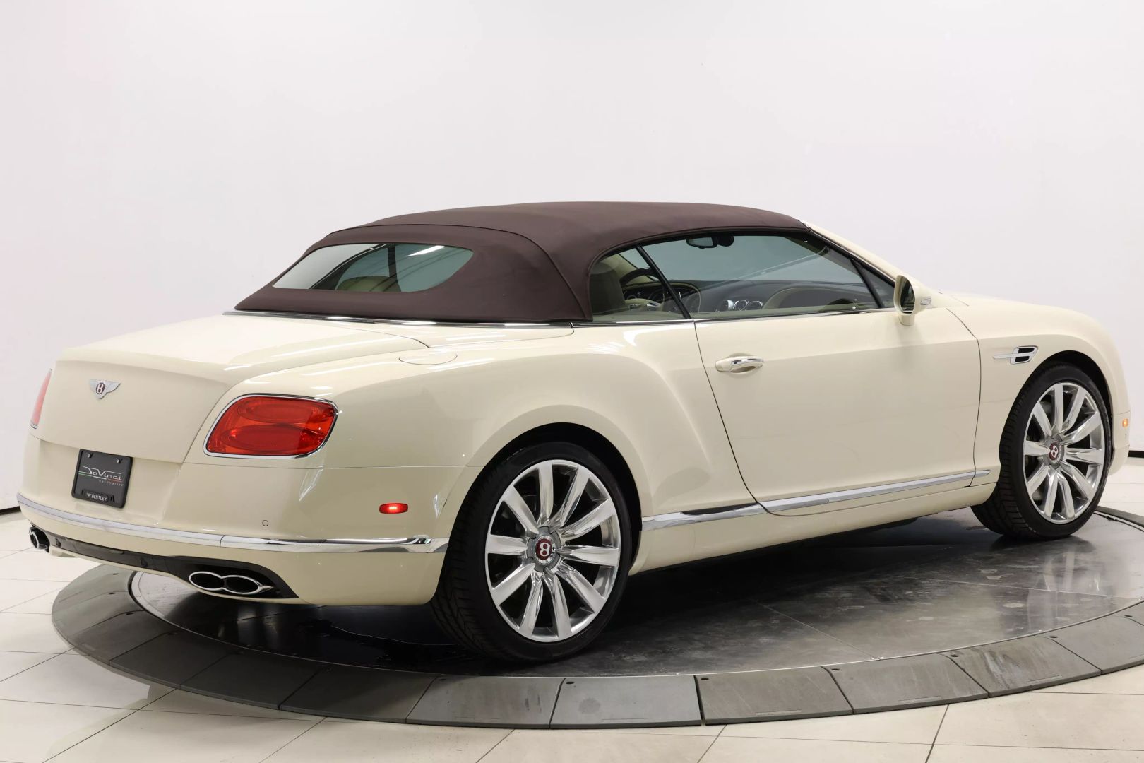 2016 Bentley Continental - Image 98