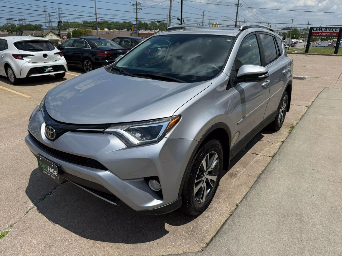 2017 Toyota Rav4 - Image 4