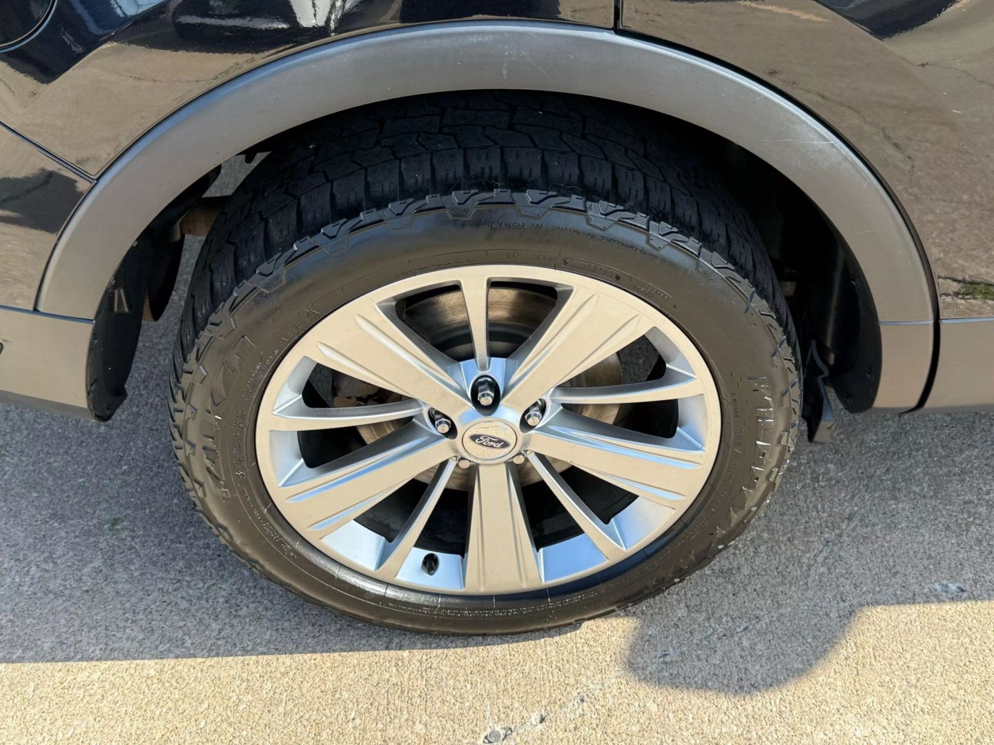 2019 Ford Explorer - Image 60
