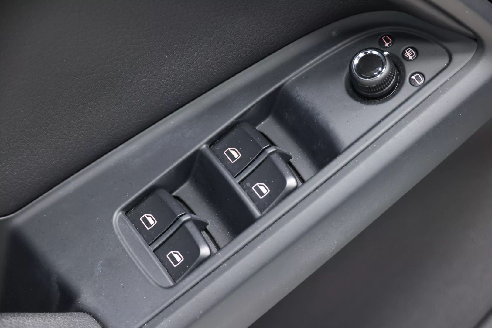 2012 Audi A5 - Image 10