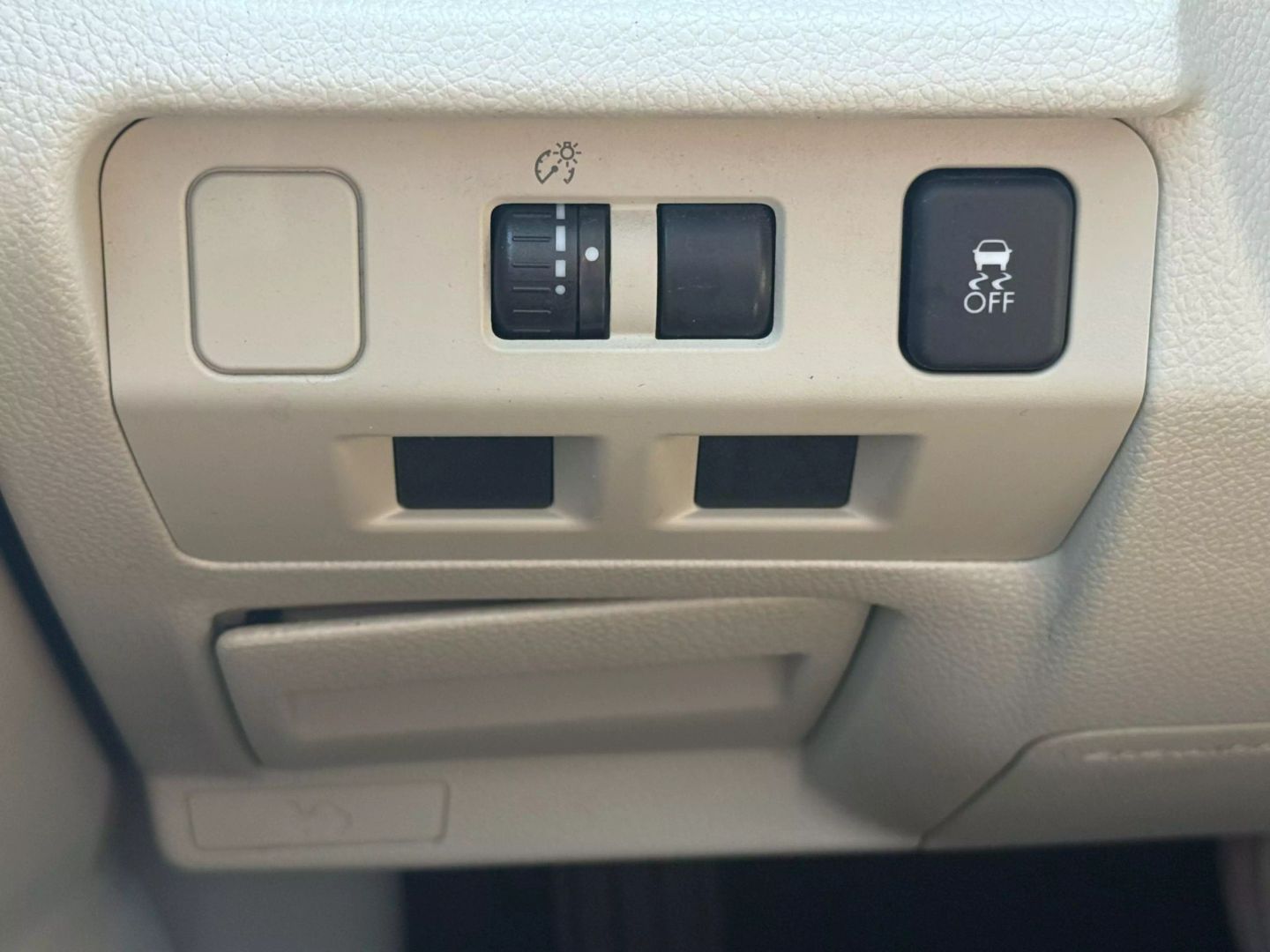2014 Subaru Xv Crosstrek - Image 31