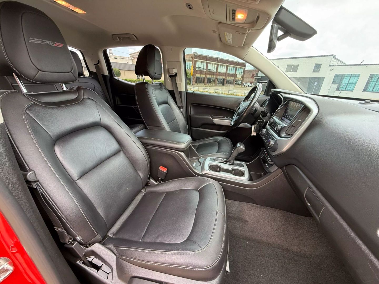 2018 Chevrolet Colorado Crew Cab - Image 18