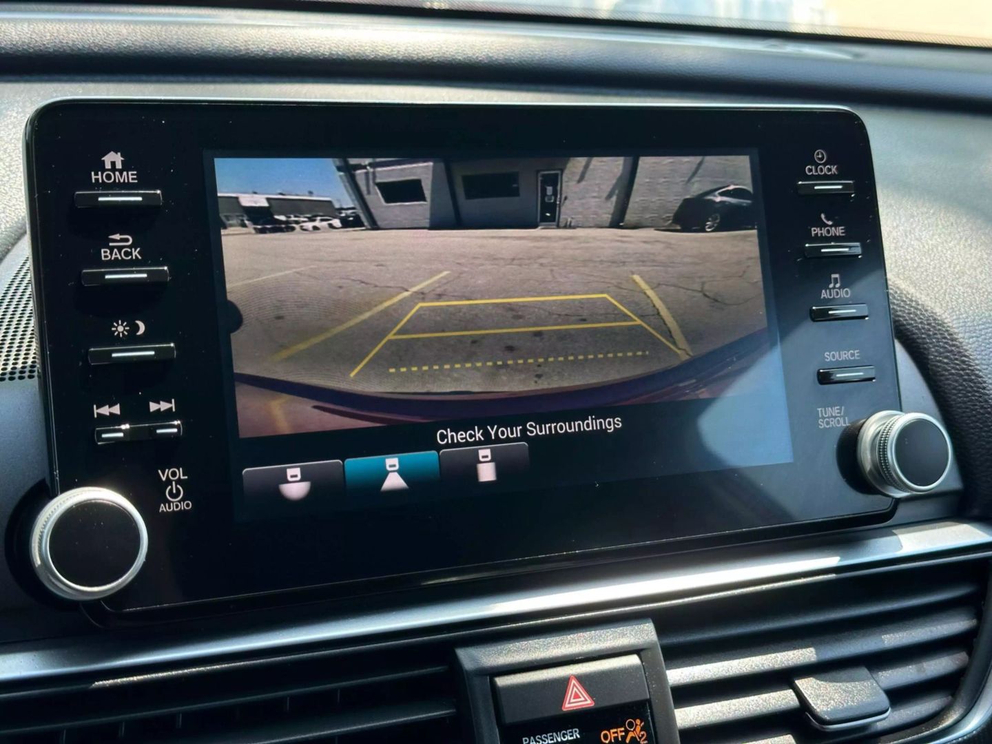 2018 Honda Accord - Image 29