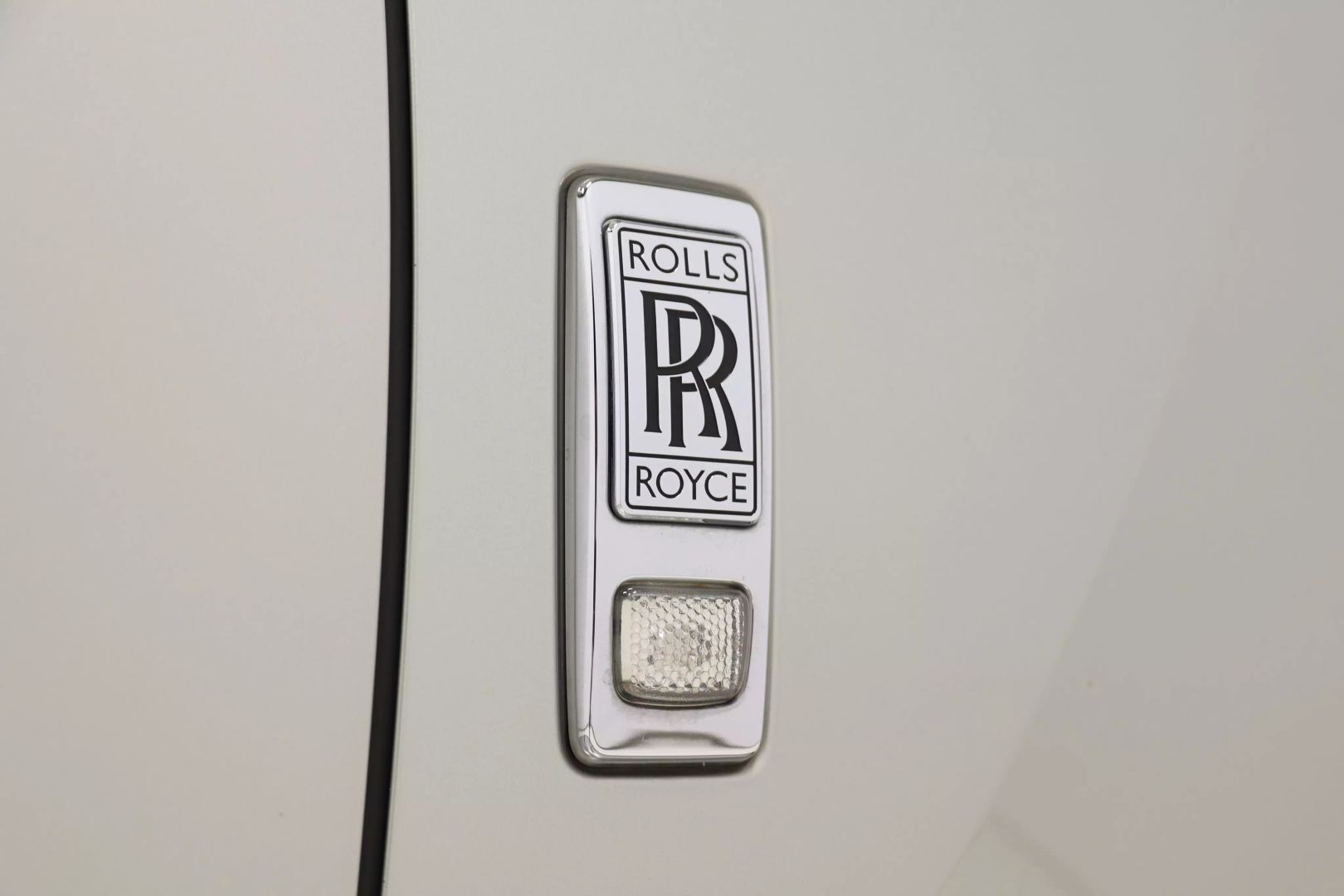 2012 Rolls-royce Ghost - Image 120