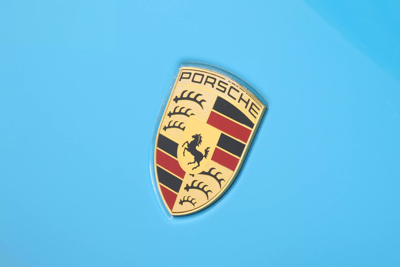 2022 Porsche Macan - Image 99
