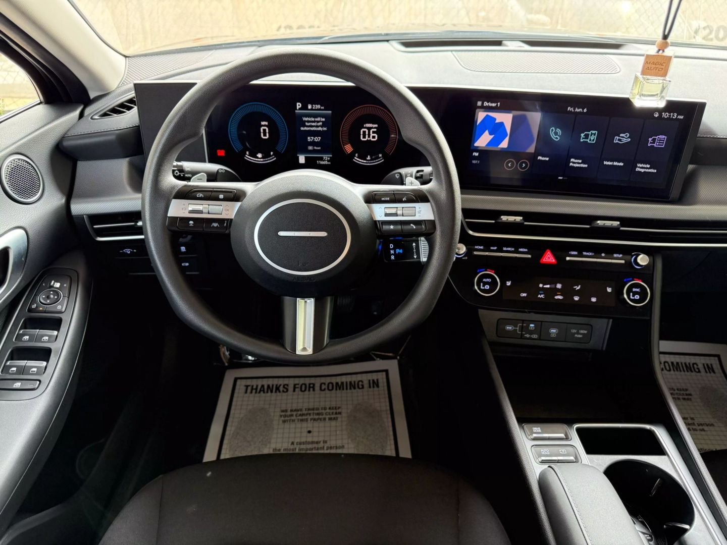 2025 Hyundai Sonata - Image 33