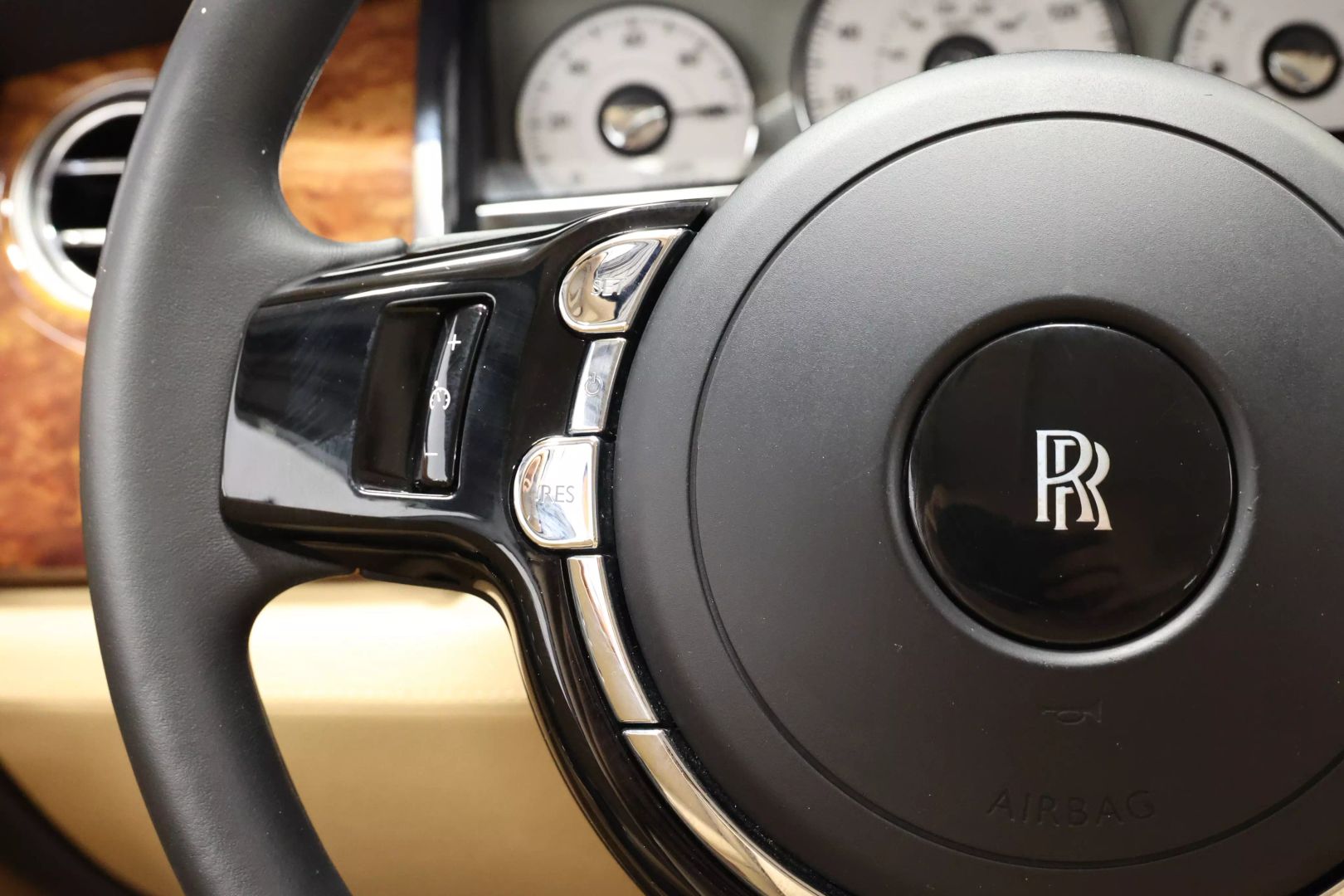 2010 Rolls-royce Ghost - Image 20