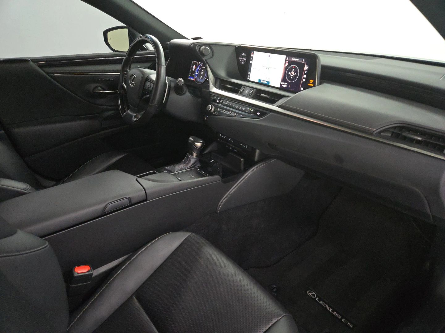 2021 Lexus Es - Image 28