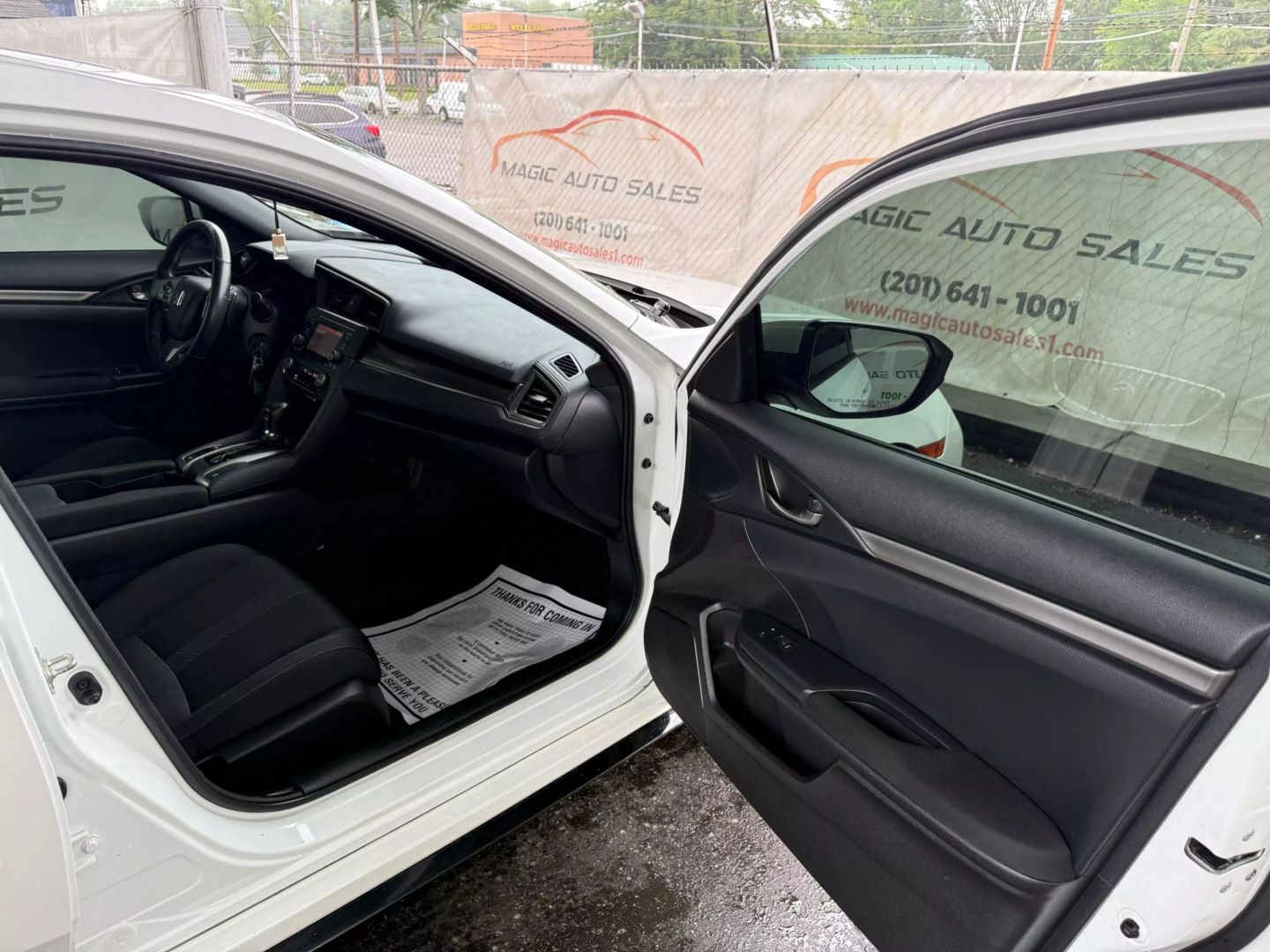 2018 Honda Civic - Image 24