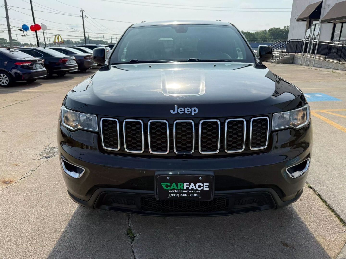 2018 Jeep Grand Cherokee - Image 2