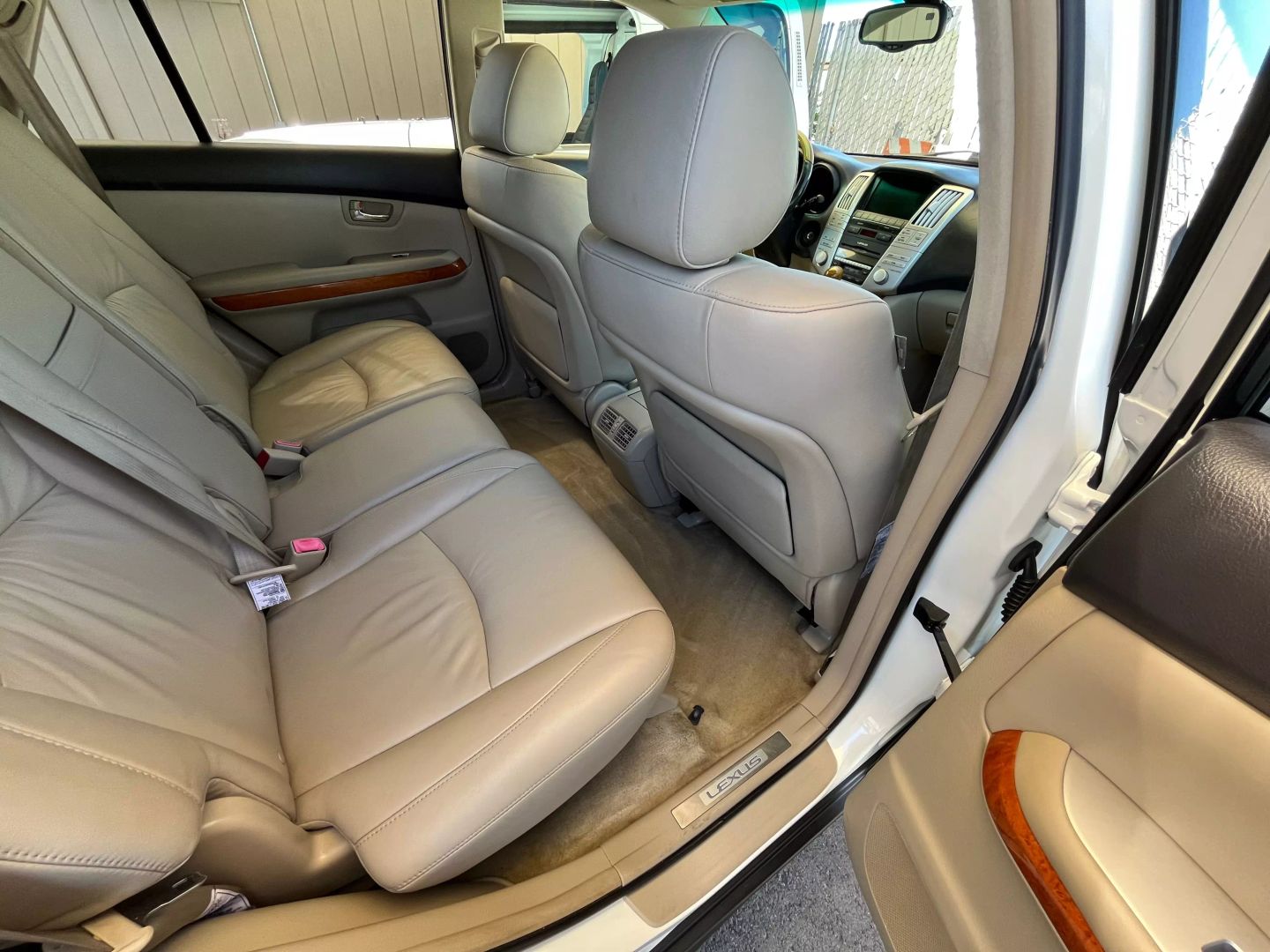 2006 Lexus Rx  Vin: Jtjgw31u462000402 Stock Id: 000402 - Image 18