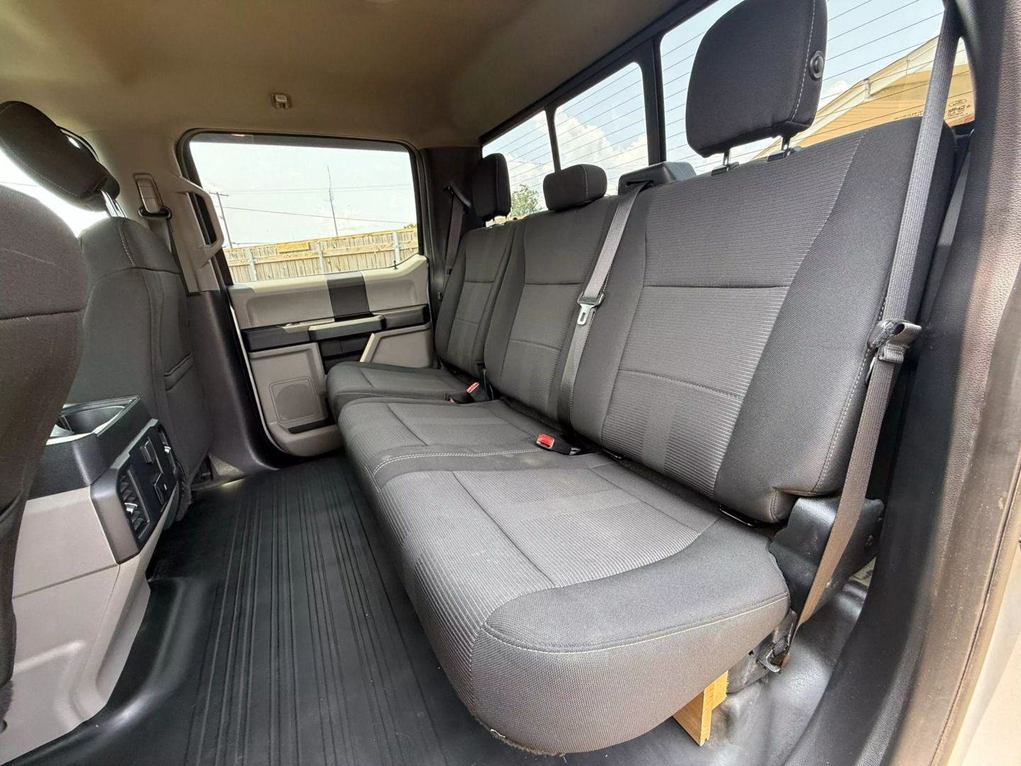2017 Ford F150 Supercrew Cab - Image 14