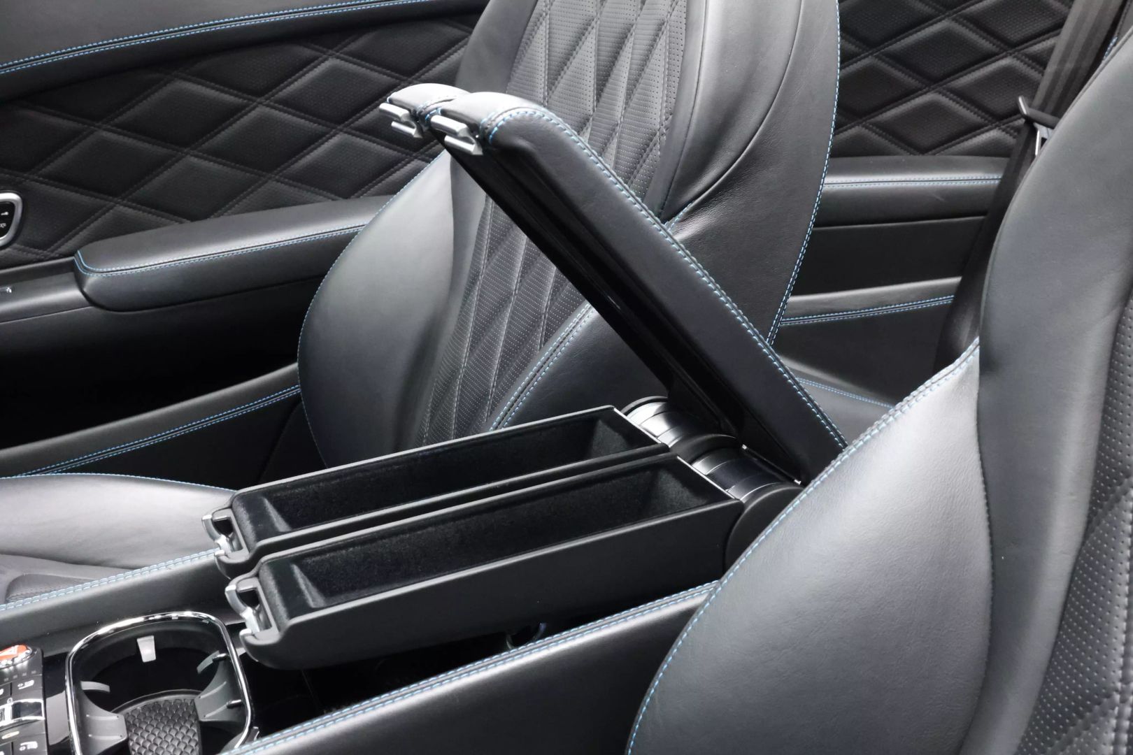 2014 Bentley Continental - Image 40