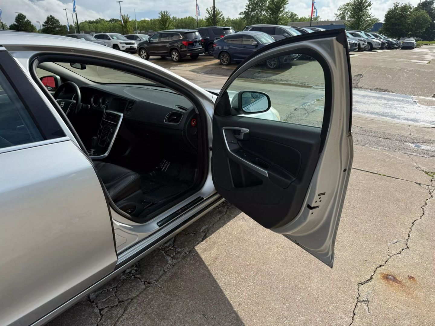 2012 Volvo S60 - Image 16