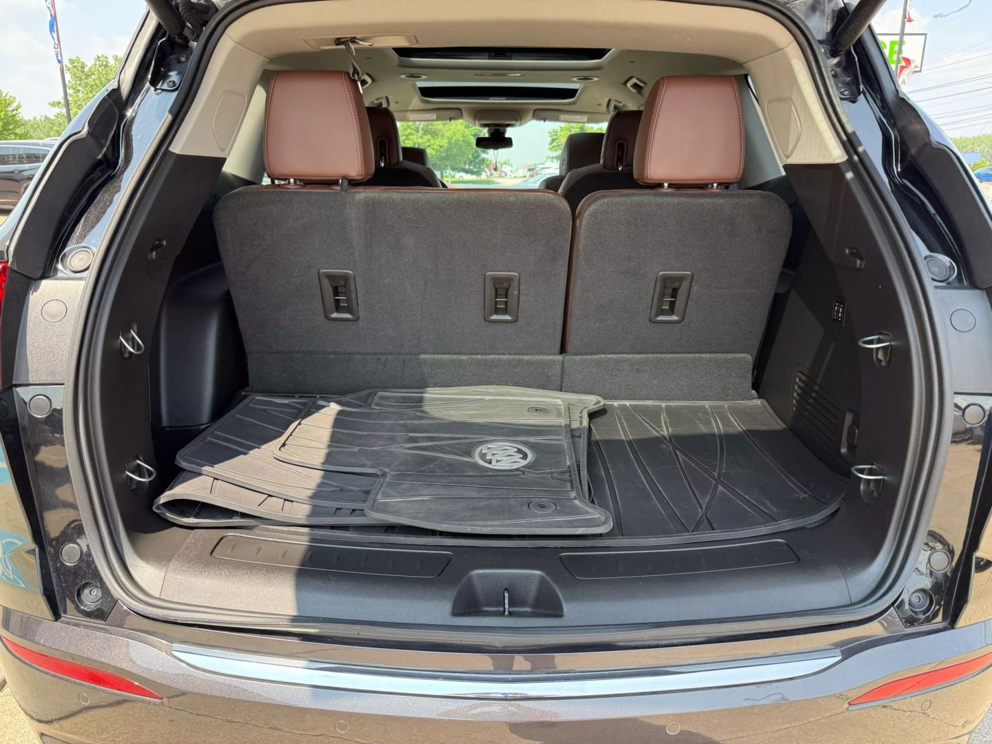 2018 Buick Enclave - Image 13
