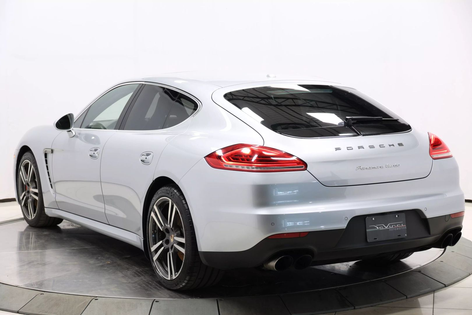 2014 Porsche Panamera - Image 69
