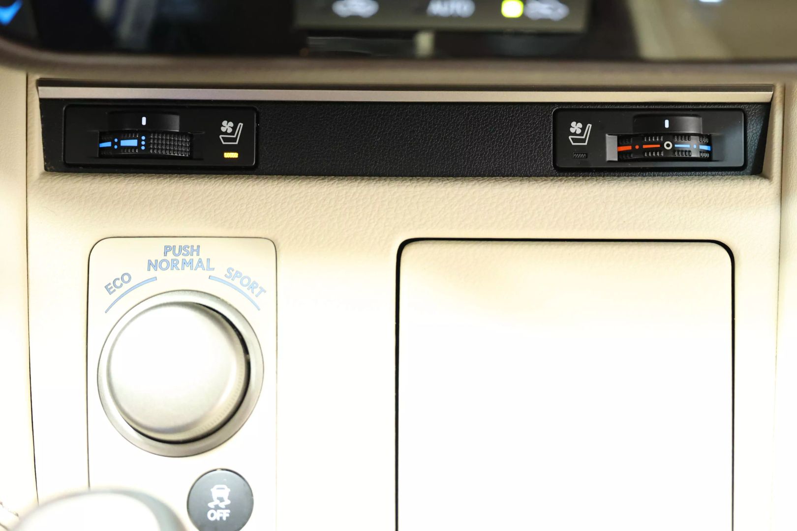 2016 Lexus Es - Image 41