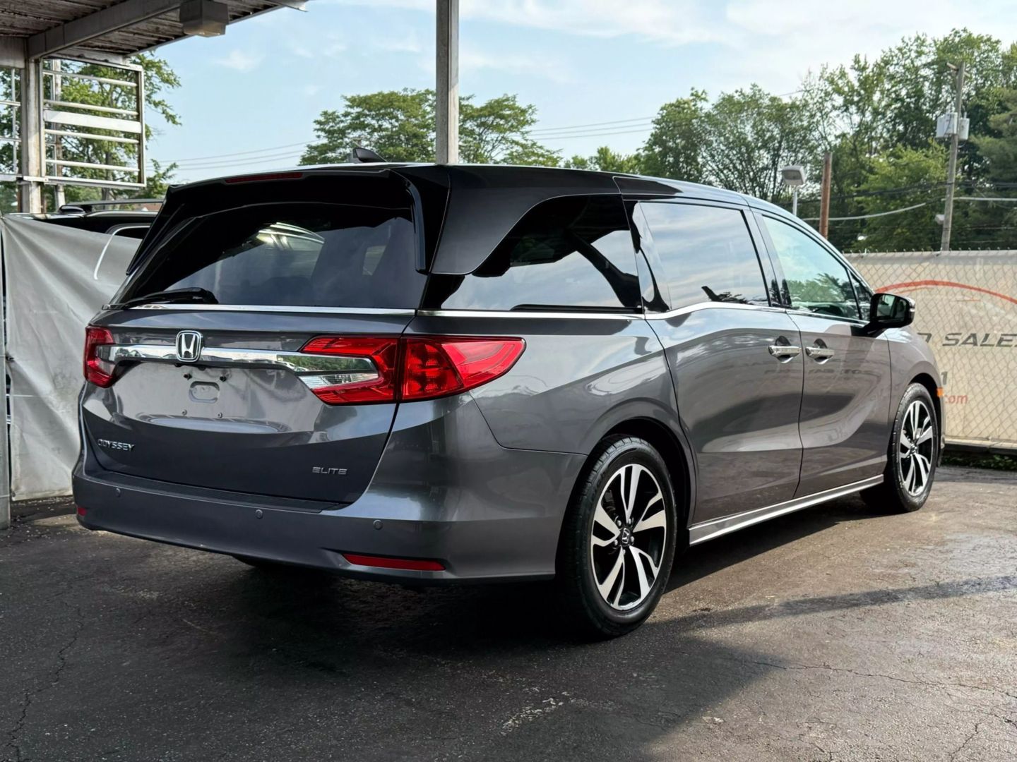 2018 Honda Odyssey - Image 11