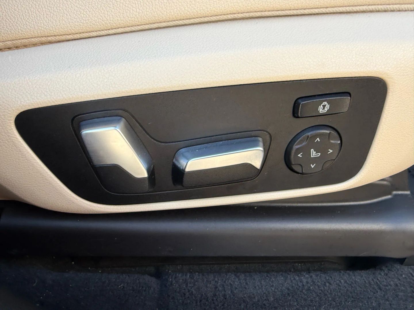2019 Bmw X3 - Image 27