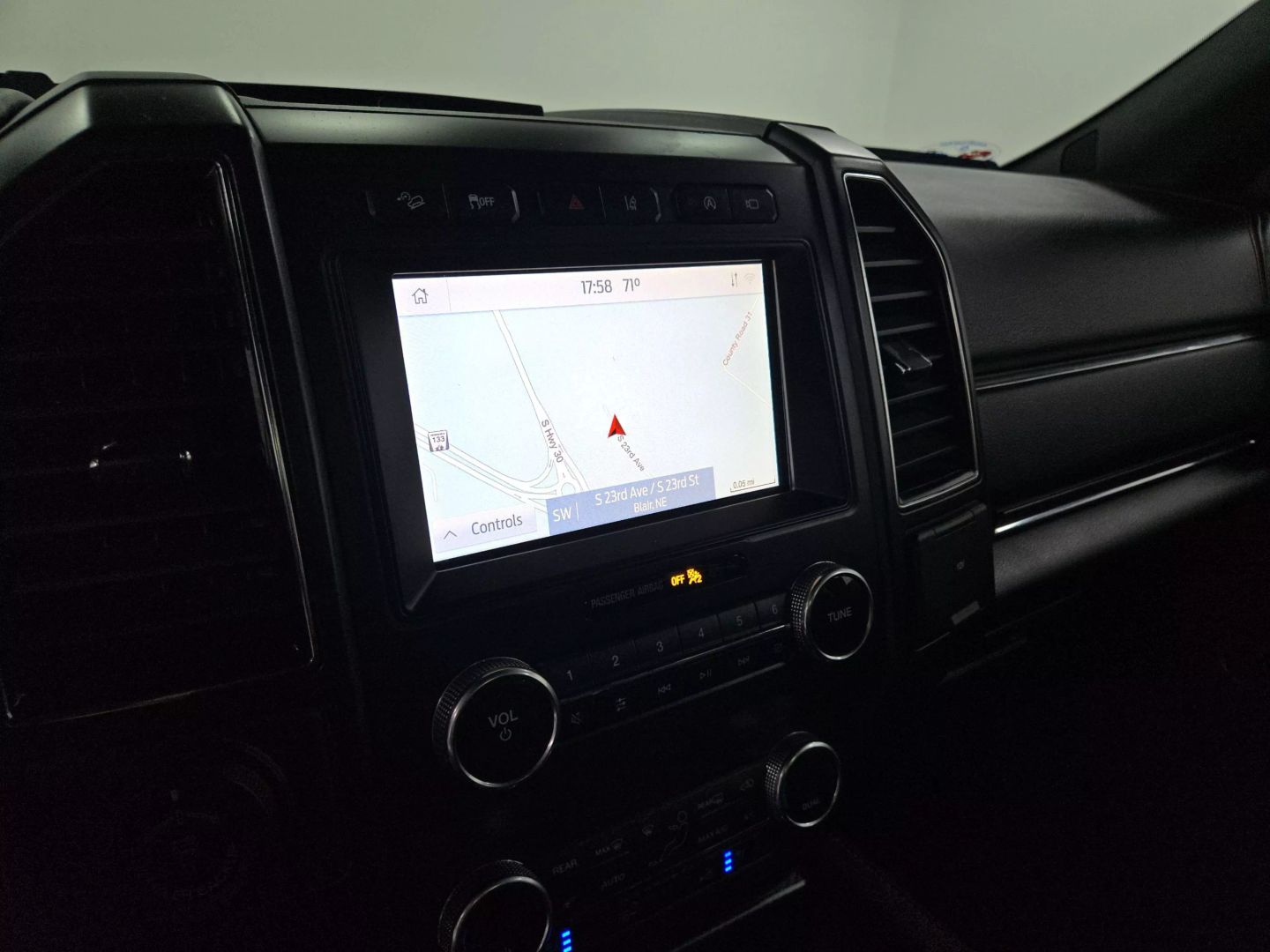 2021 Ford Expedition Max - Image 25