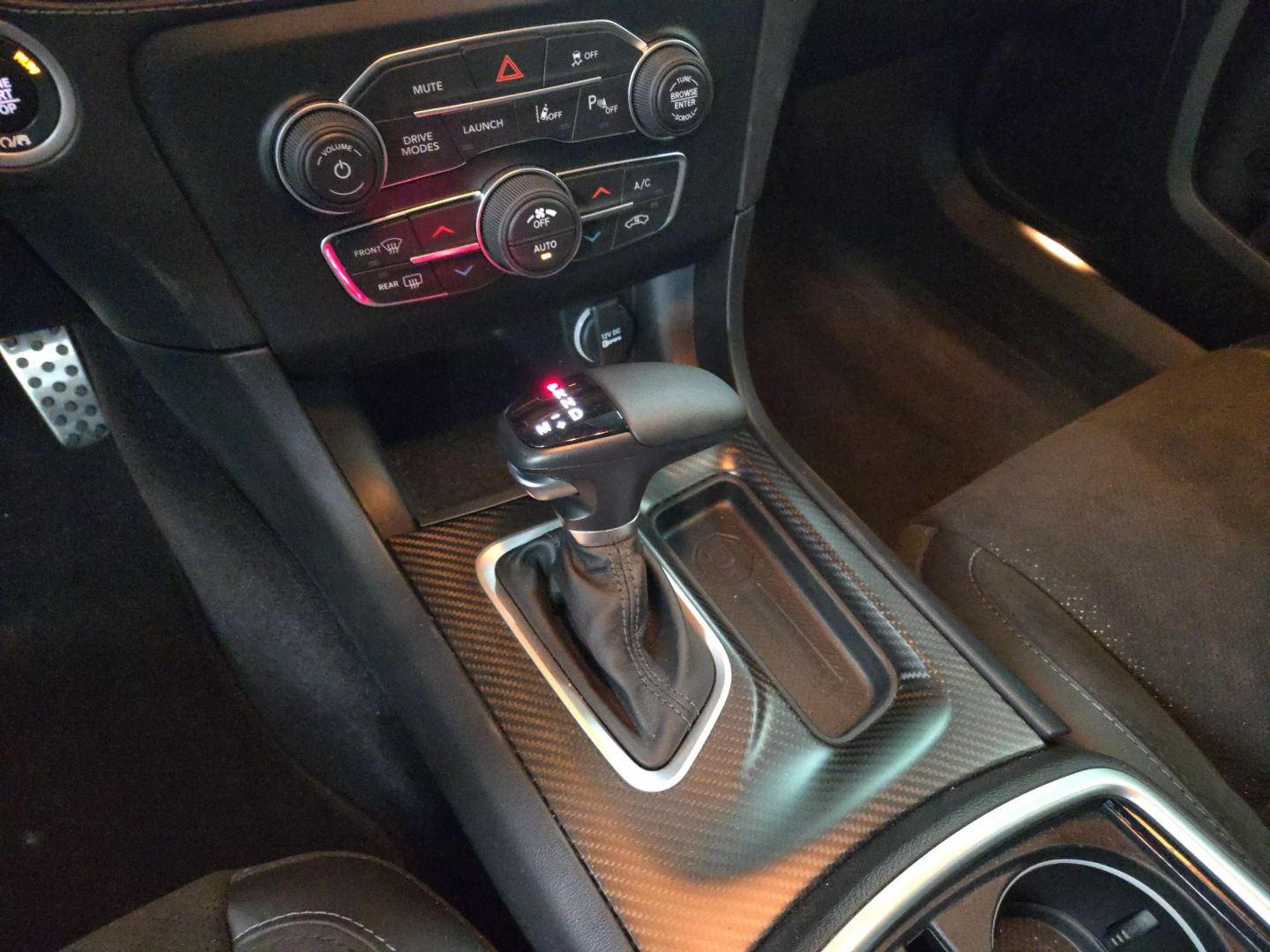 2023 Dodge Charger - Image 16