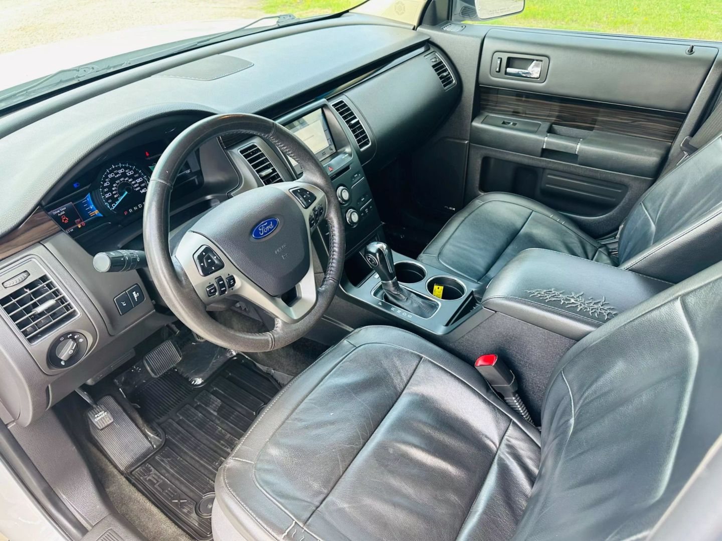 2017 Ford Flex - Image 14
