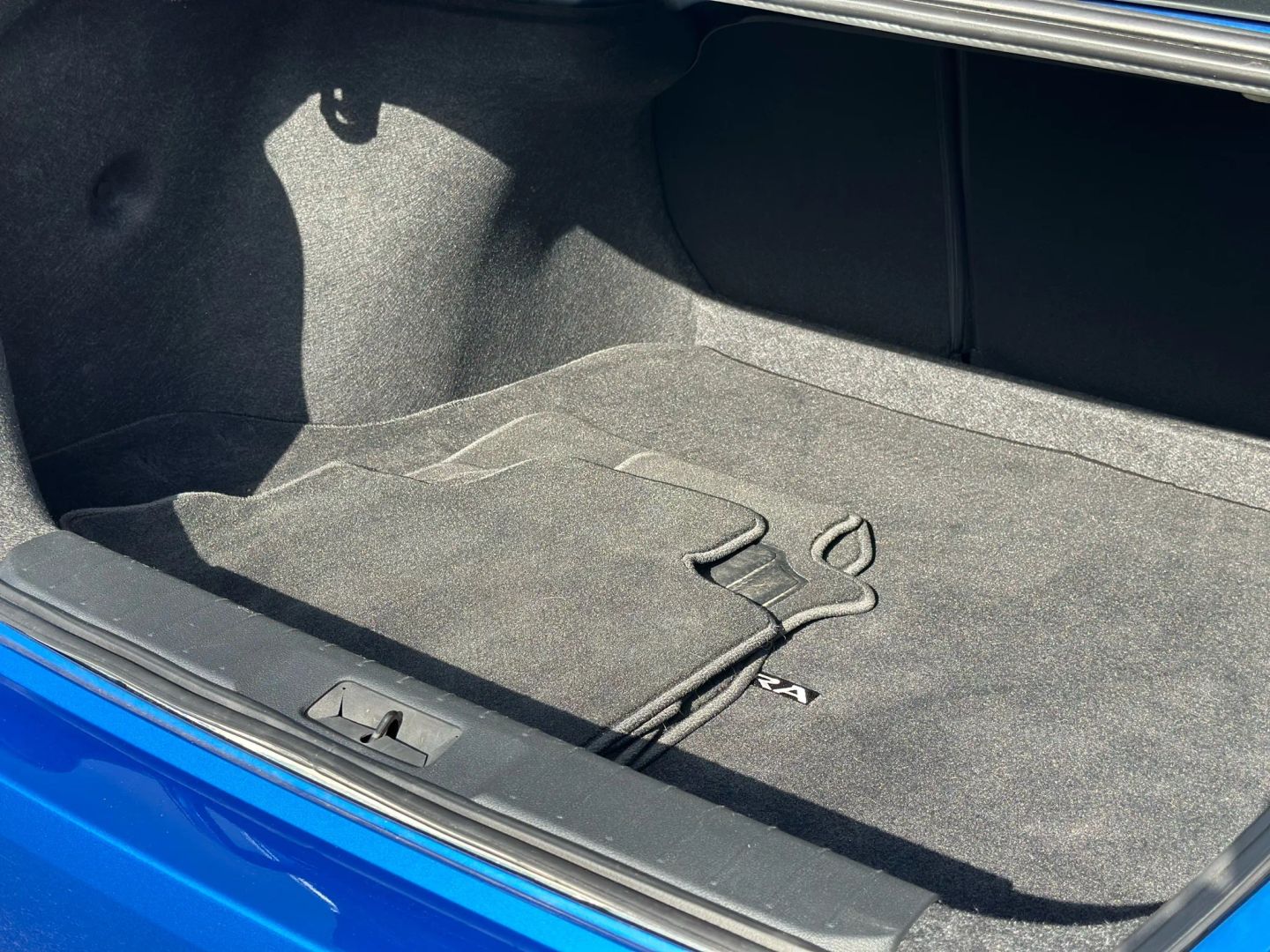 2024 NISSAN SENTRA SEDAN 4-CYL, 2.0 LITER SV SEDAN 4D