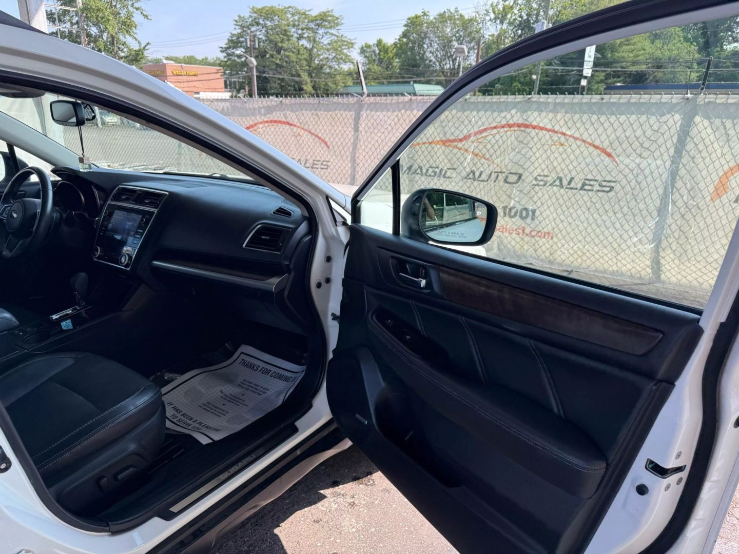 2018 Subaru Outback - Image 24