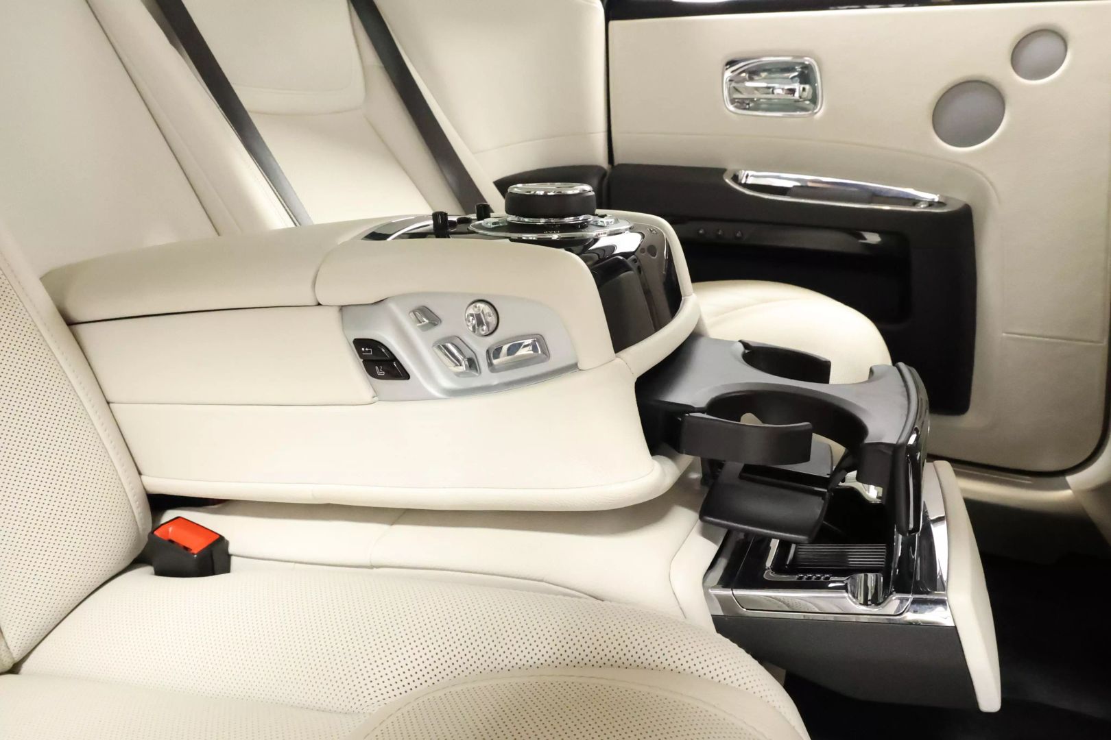 2015 Rolls-royce Ghost - Image 75