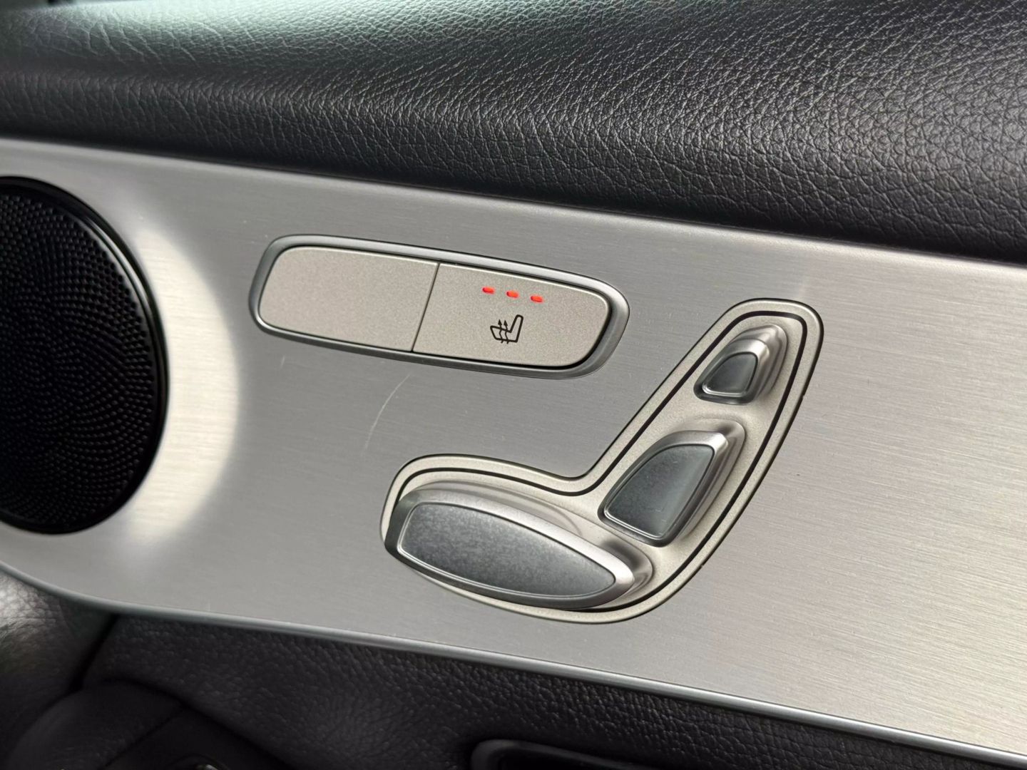 2019 Mercedes-benz Glc - Image 29