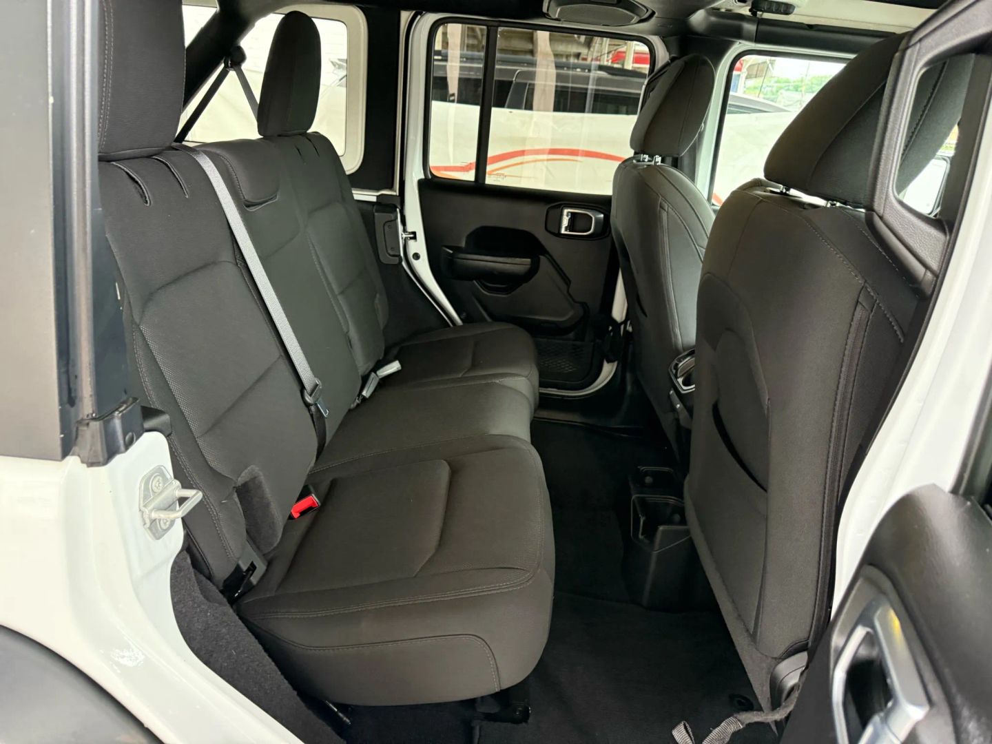 2021 Jeep Wrangler Unlimited - Image 22