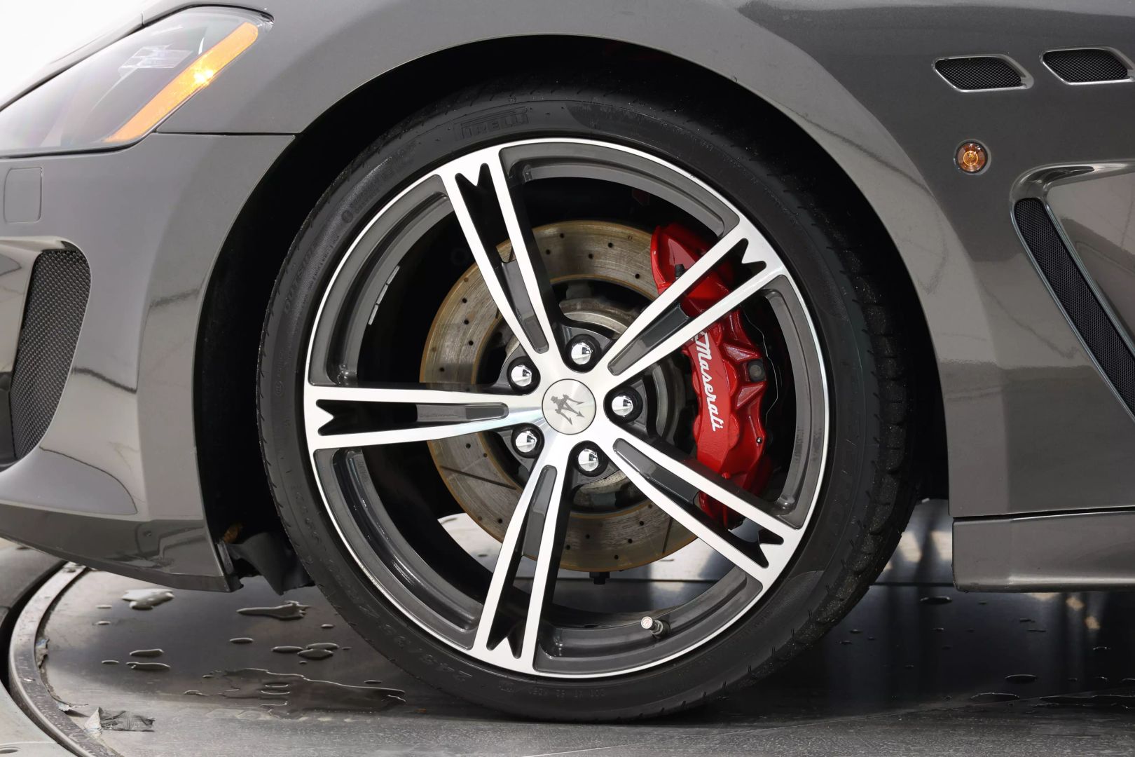 2014 Maserati Granturismo - Image 99