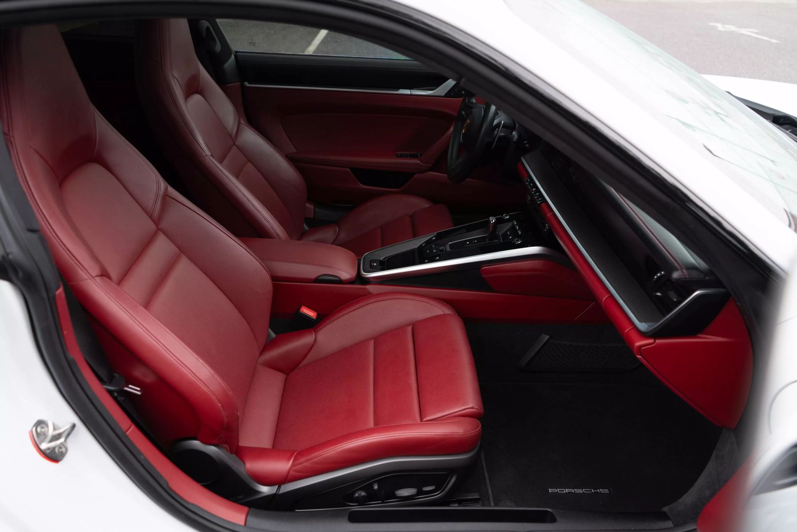 2022 Porsche 911 - Image 55