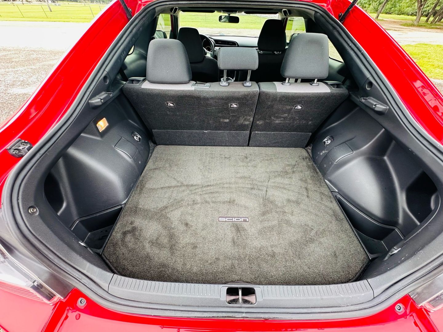 2014 Scion Tc - Image 9