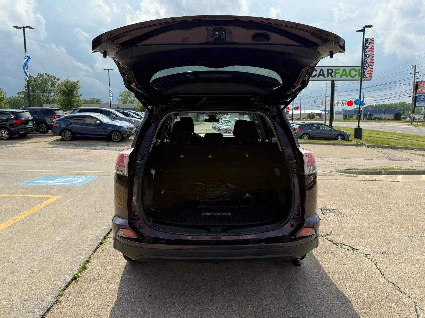 2017 Toyota Rav4 - Image 7