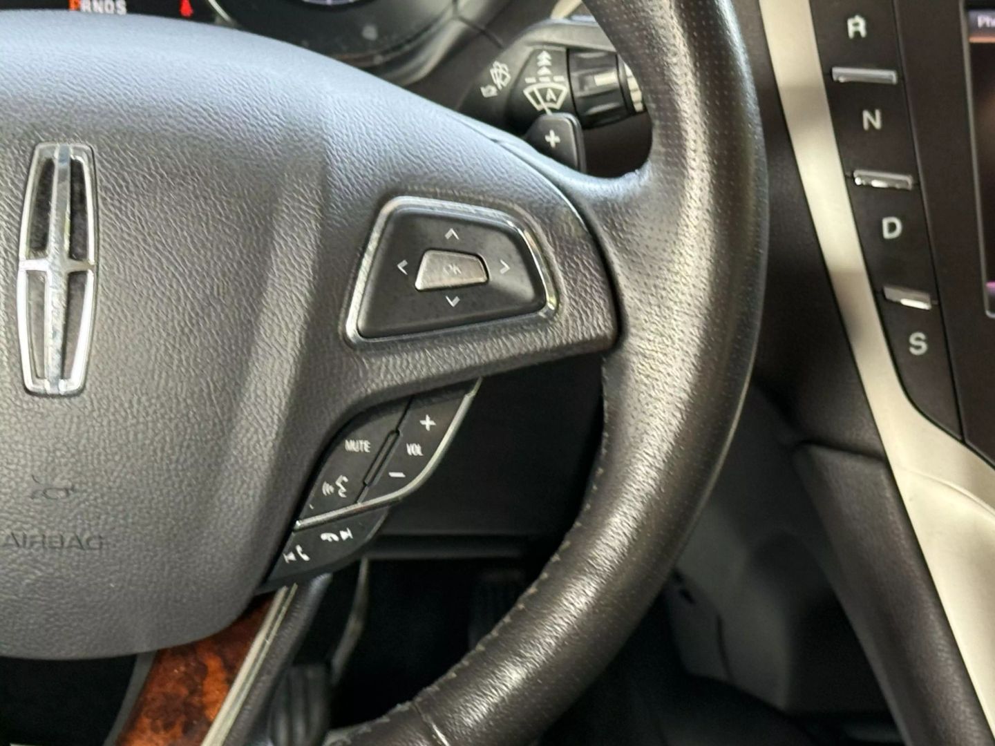 2014 Lincoln Mkz - Image 35