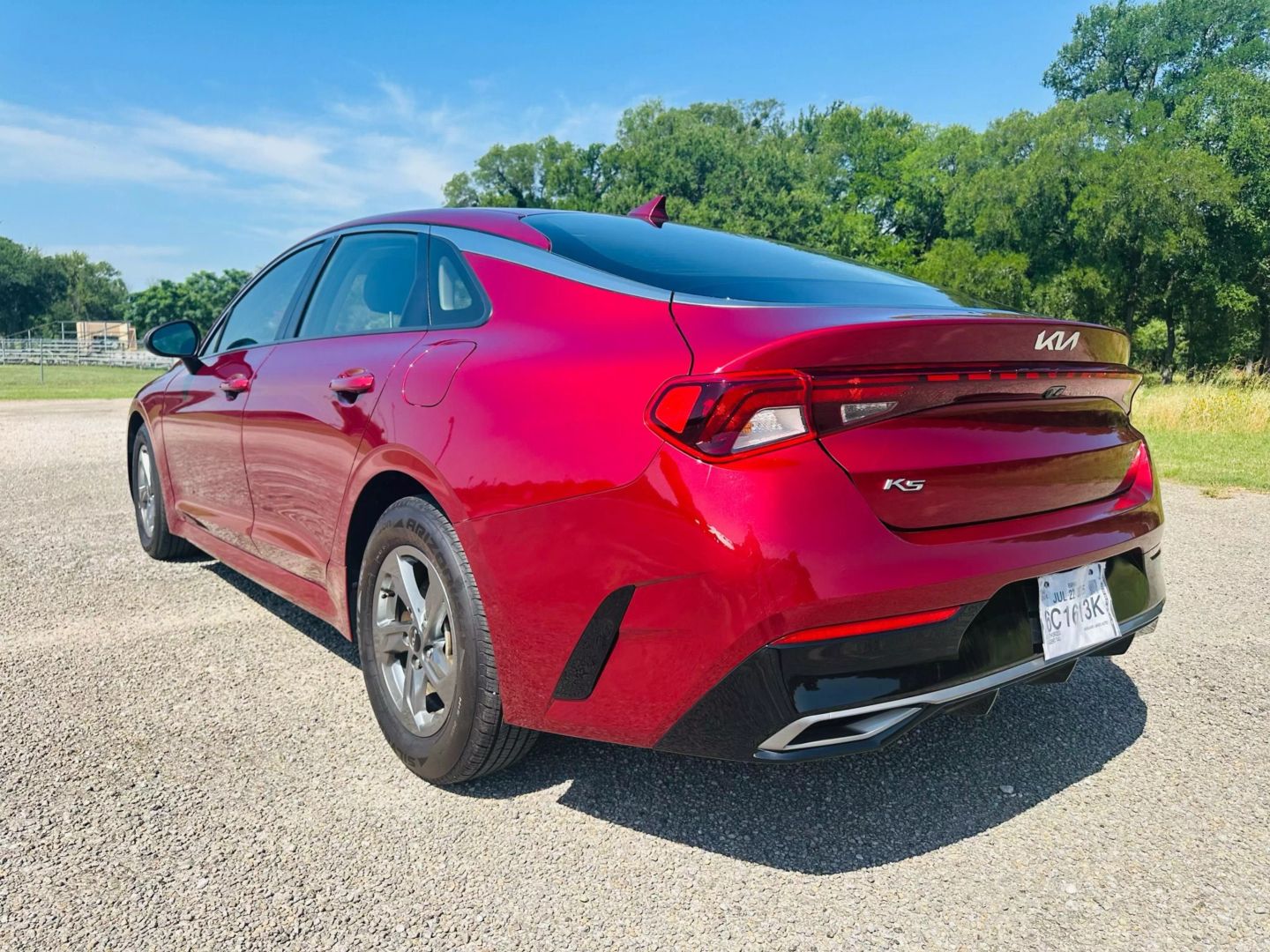 2022 Kia K5 - Image 8
