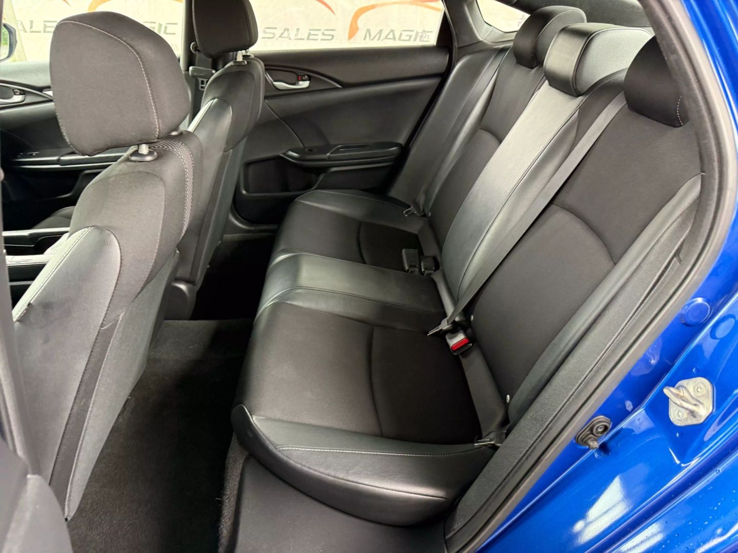 2019 Honda Civic - Image 18