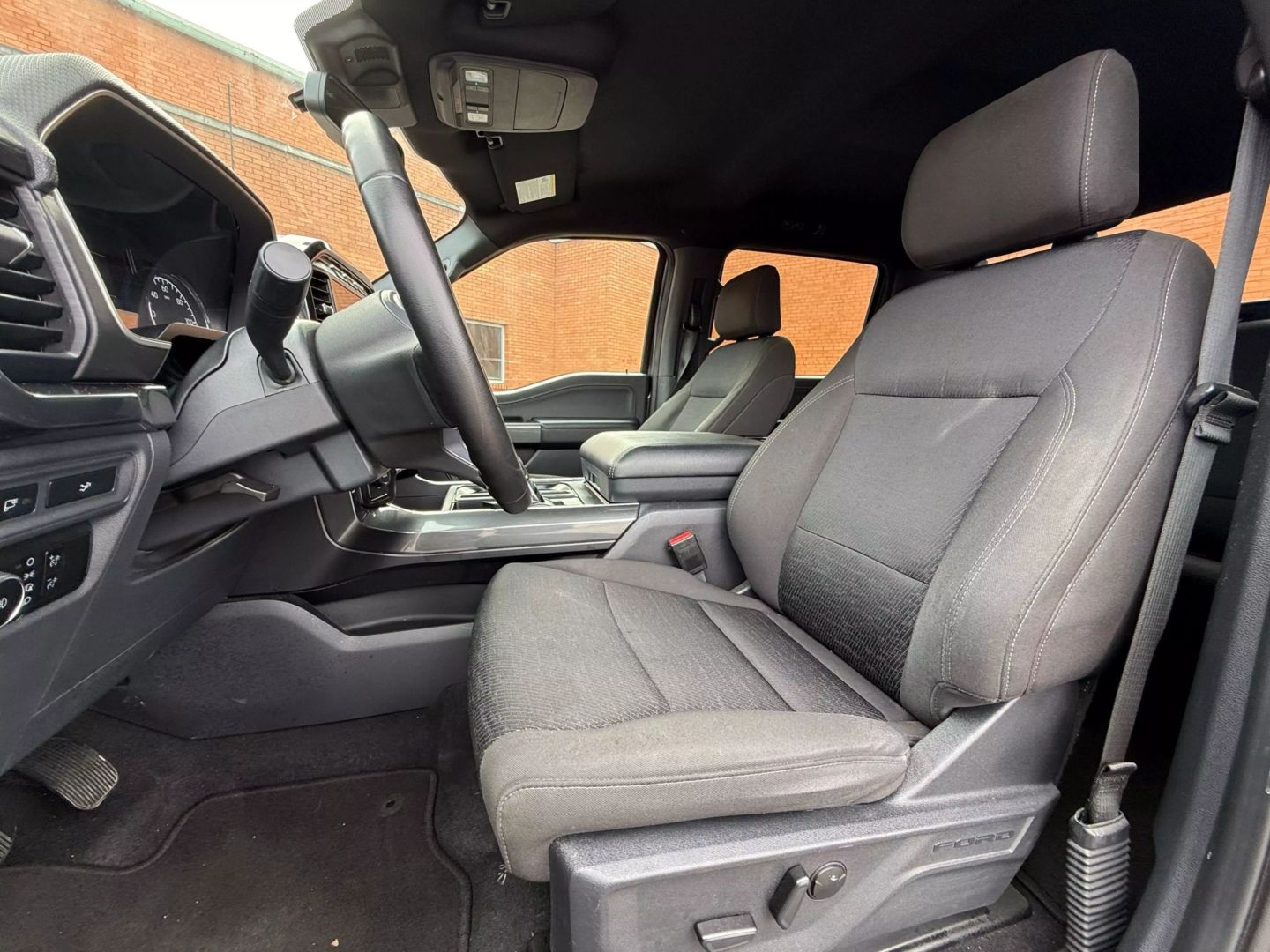2023 Ford F150 Supercrew Cab - Image 2