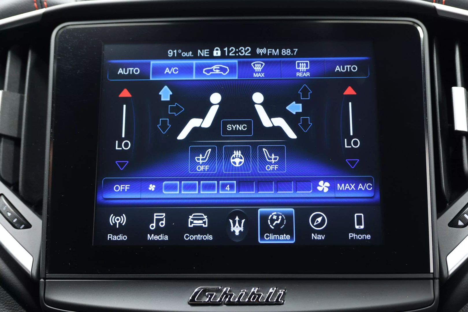 2020 Maserati Ghibli - Image 30