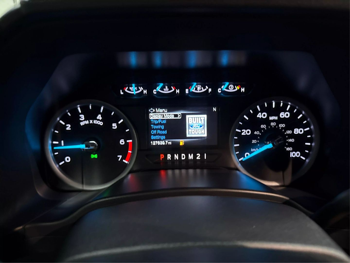2017 Ford F250 Super Duty Crew Cab - Image 32