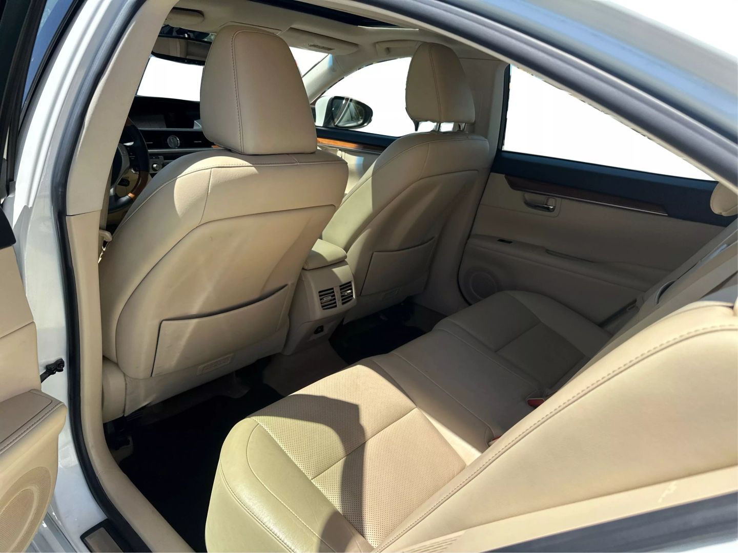 2013 LEXUS ES SEDAN 4-CYL, HYBRID, 2.5 LITER ES 300H SEDAN 4D