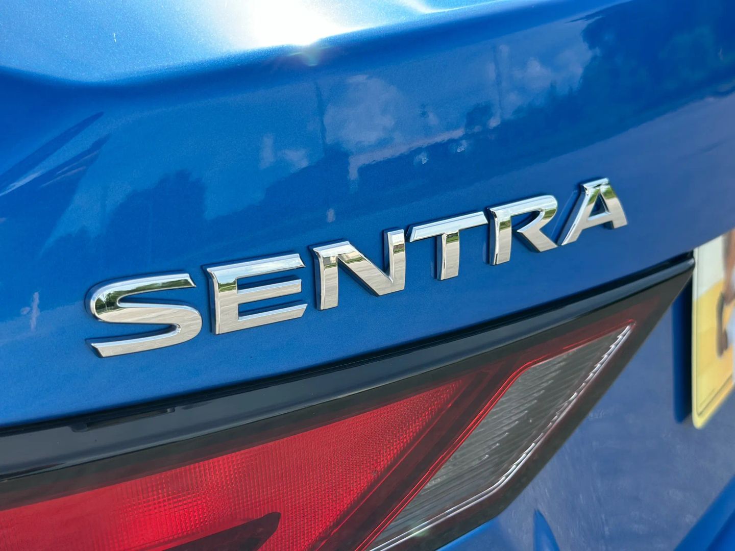 2024 NISSAN SENTRA SEDAN 4-CYL, 2.0 LITER SV SEDAN 4D