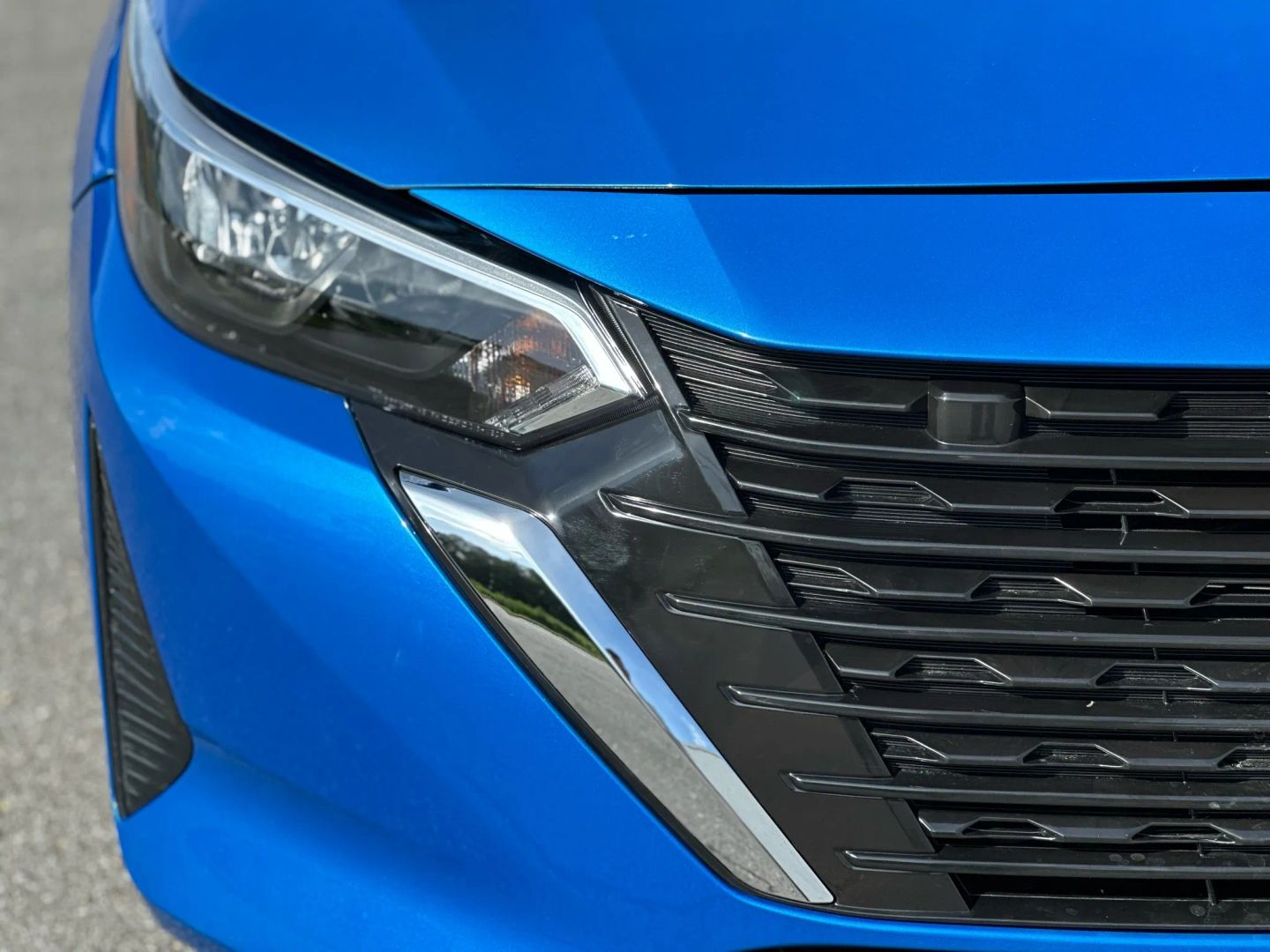 2024 NISSAN SENTRA SEDAN 4-CYL, 2.0 LITER SV SEDAN 4D