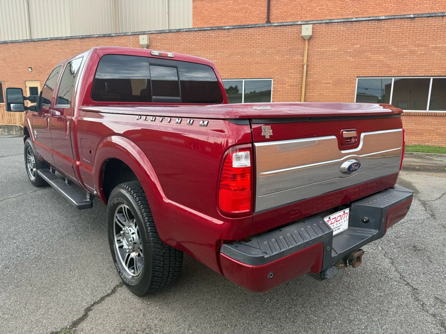 2015 Ford F250 Super Duty Crew Cab - Image 5